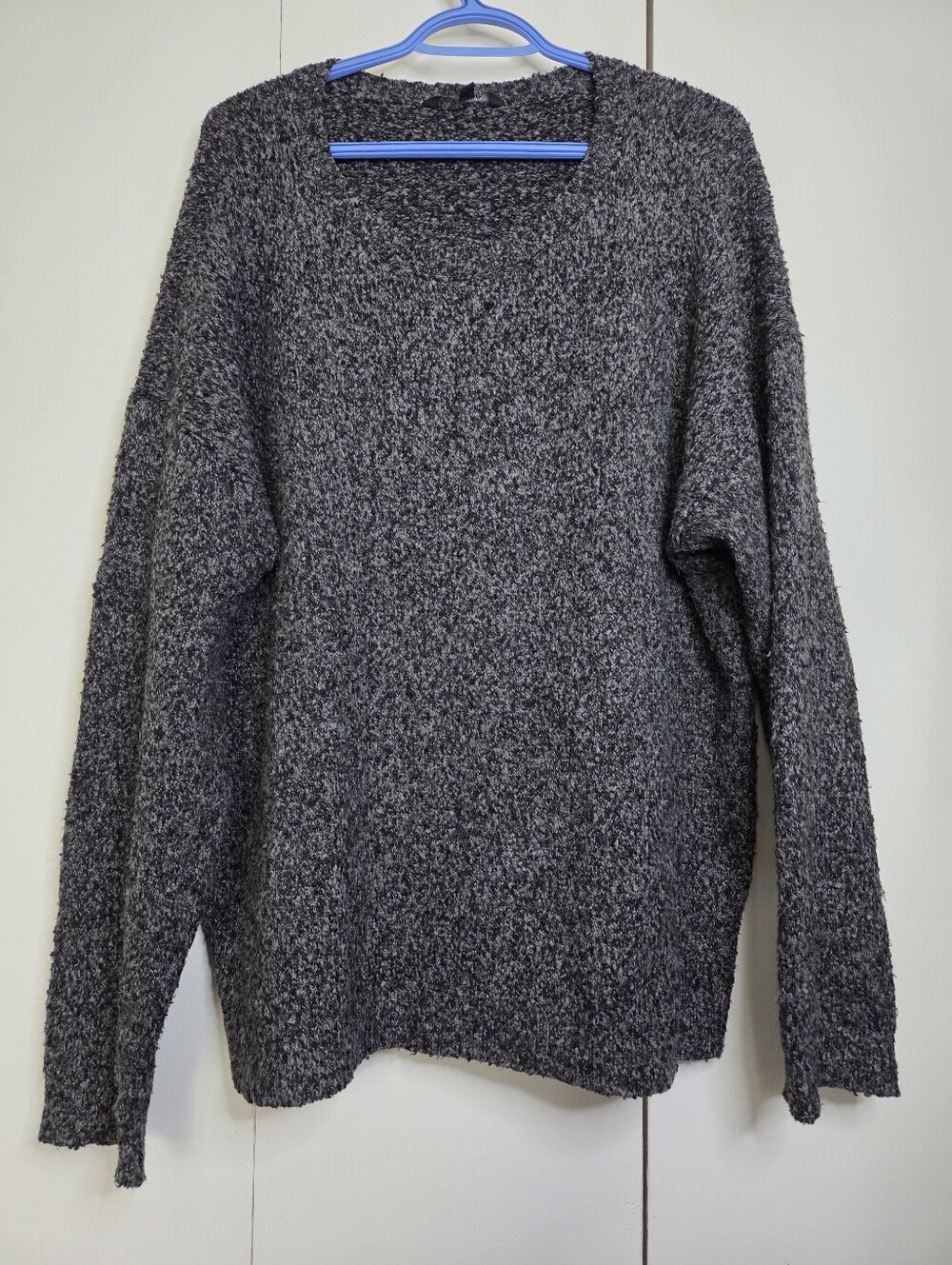George Women's XL Charcoal Crewneck Fuzzy Knit Comfort Stretch Sweater